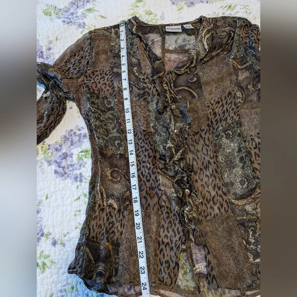 Chico's 100% Silk Sheer Long Sleeve Ruffled Blouse, Size 1/Med NWOT - Picture 7 of 8